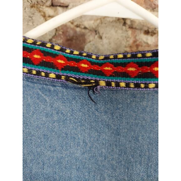 Coldwater Creek Womens Sz L Shirt Jacket Blue Tapestry Embroidered Jean Denim J - Picture 4 of 4
